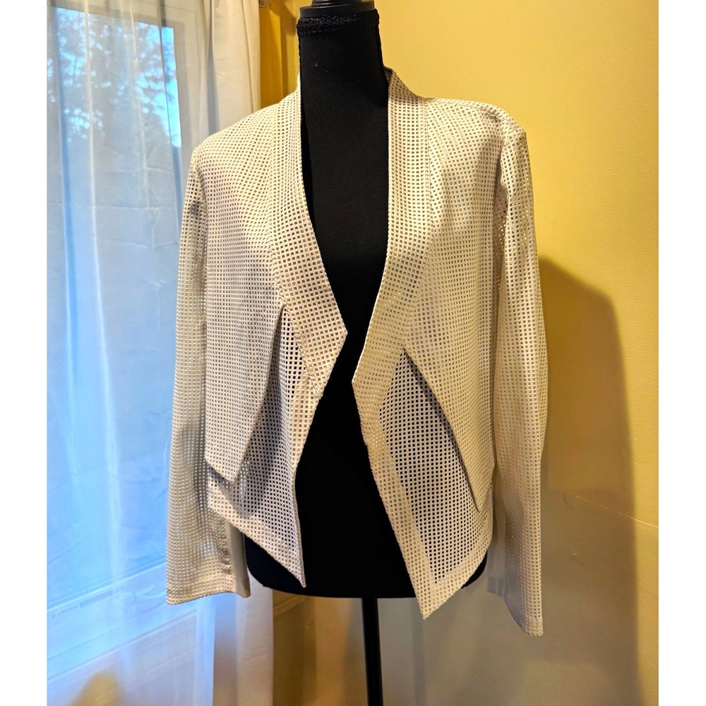 Chico's White Faux Leather Perforated Open Front Short Jacket Women's Size 1